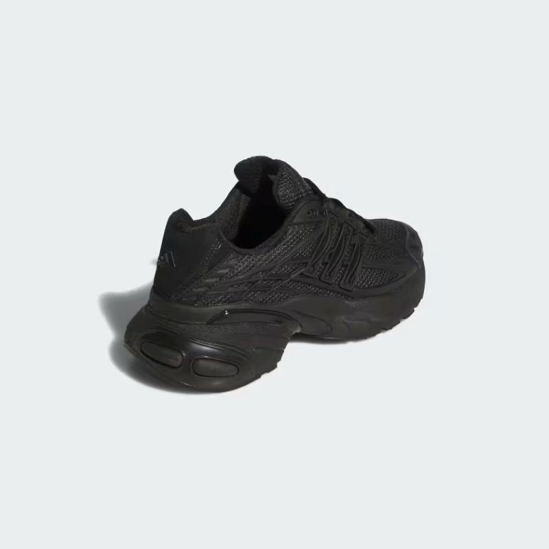 Girl's ADISTAR XLG 2.0 (Core Black / Core Black / Cloud White)