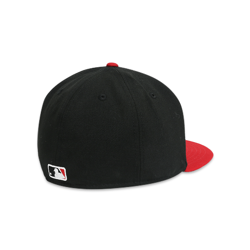 Cincinnati Reds Black 59FIFTY Men's Fitted Hat